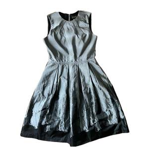 DAVID DIXON LBD sleeveless satiny gray & black fit & flare dress with pockets